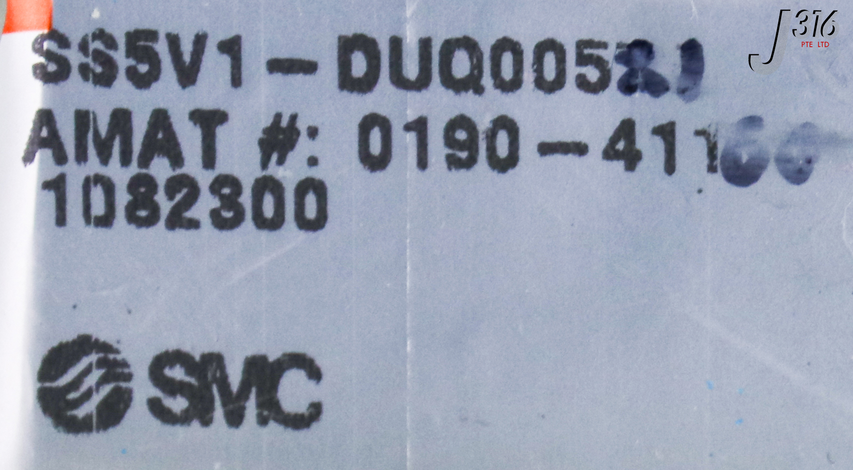 n！ 16501 SMC 15 SLOTS PNEU MANF W/SV1400-5FZ-X15 AMAT SS5V1-DUQ00521